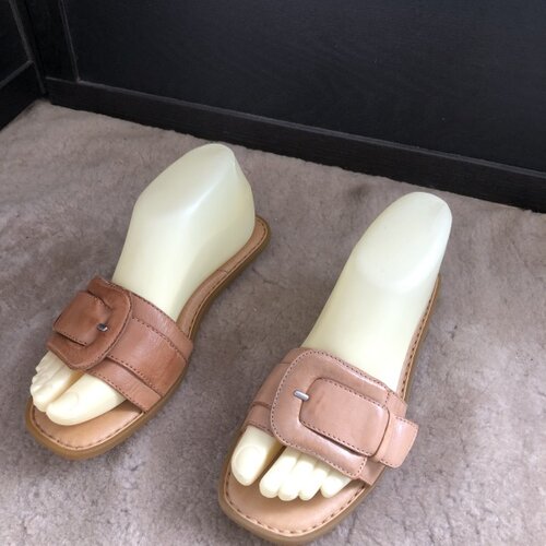 born  头层牛皮一字大扣袢平底凉拖鞋6 8 9