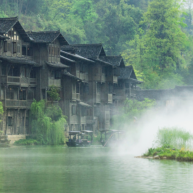 【618大促】乌江寨景区水景大床房住宿1晚+双人门票+双人早餐+摆渡车