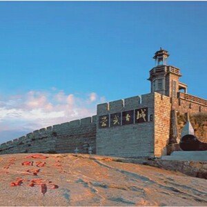 【8人小团】泉州旅游蟳埔村+洛伽寺+崇武古城+西沙湾+惠女风情园