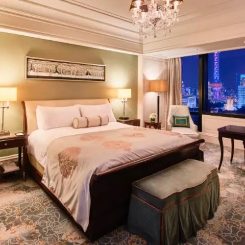 实名预定保证入住，预定后可致电酒店查询 旅行社协议价官方预定，帮您省钱省心 全球奢华酒店均可咨询，全程一对一客服接待 找客服询底价，享VIP礼遇套餐（送双早+消费券等）