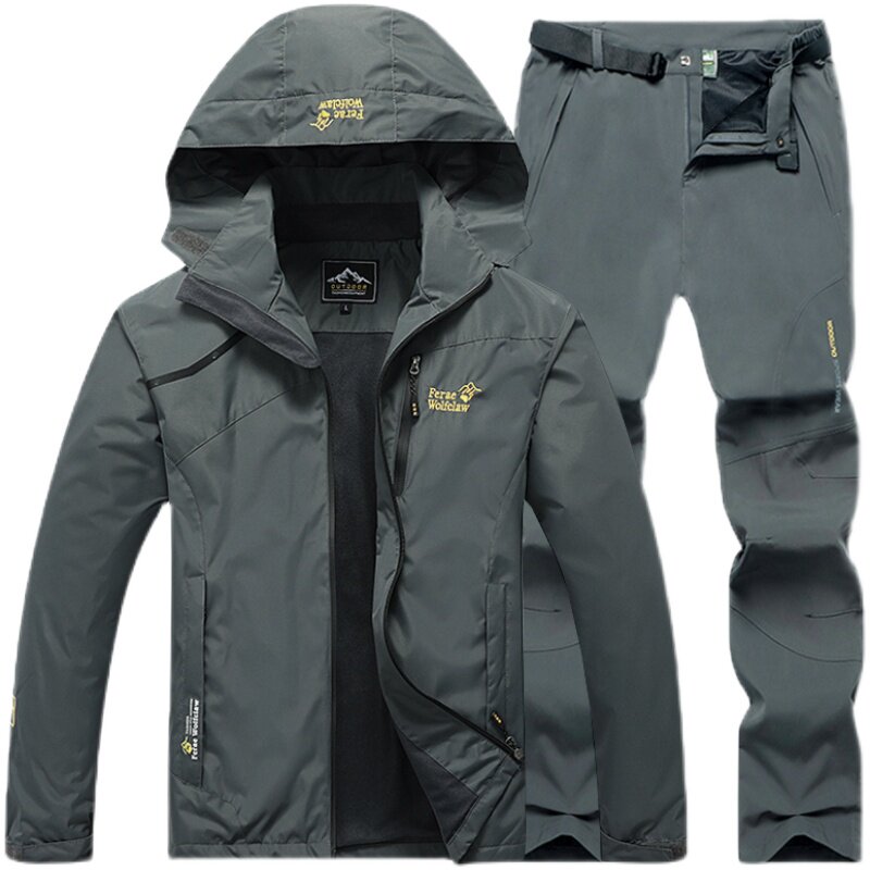 可拆卸冬季加绒加厚登山服冲锋衣