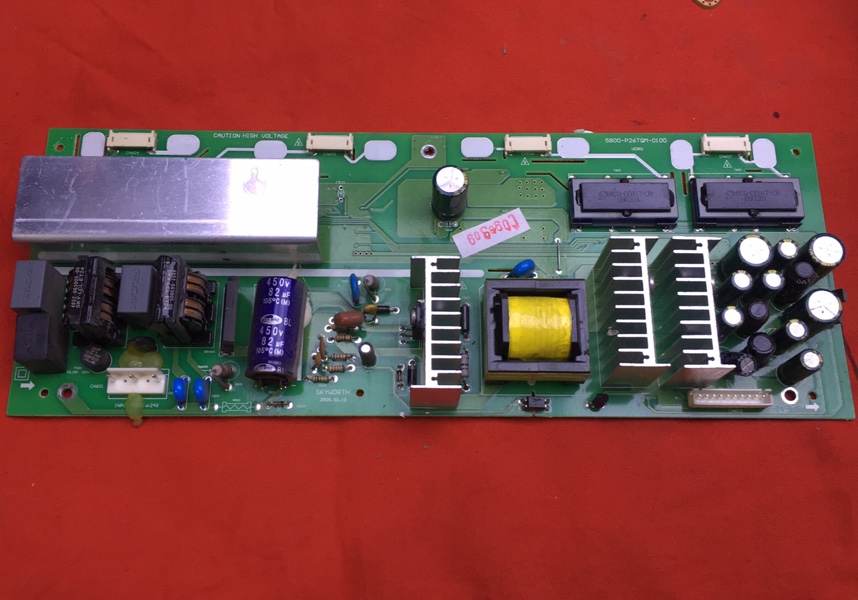 包上机 输出10针原装 创维 26L16SW电源板5800-P26TQM-0110