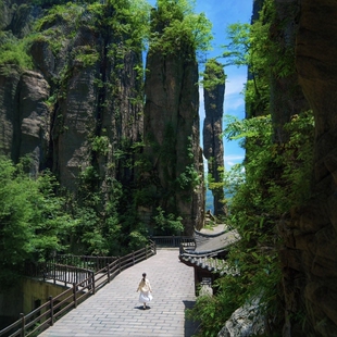 『2-8人内拼小团』恩施3日游 梭布垭+大峡谷+屏山/清江/腾龙洞