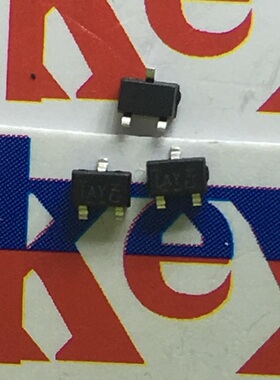 SI1303DL-T1-E3 SOT-323 丝印AY MOSFET