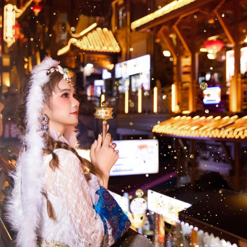 重庆洪崖洞旅拍 含服装化妆摄影师拍摄 个人写真 情侣/闺蜜约拍