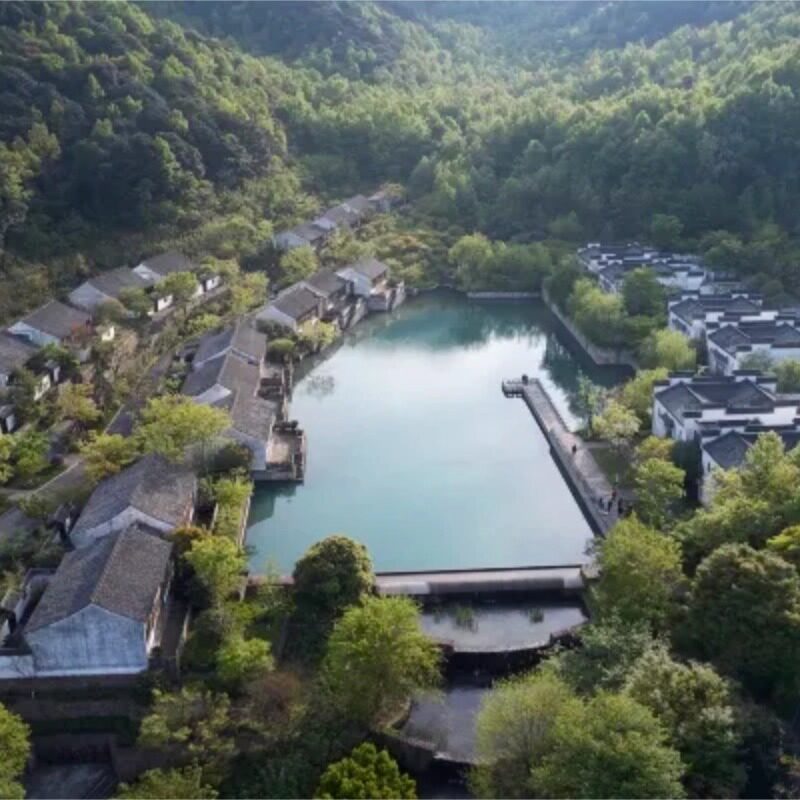 暑期可订|绍兴兰亭璞燊酒店2晚+双早+欢迎水果晚安甜汤+萌宠喂养+手工活动+古风旅拍