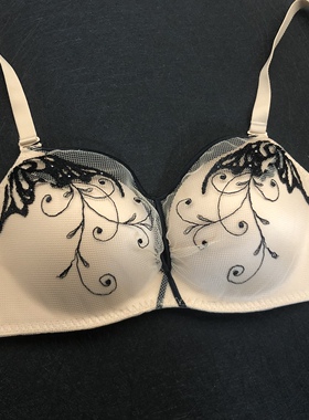 M 85A 肤黑蕾丝刺绣模杯聚拢舒适无痕三排扣