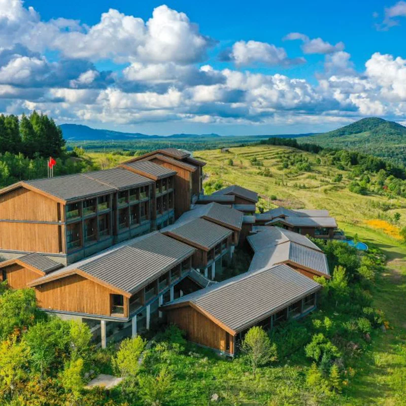 中秋国庆丨长白山美憬阁酒店1晚+双人漂流+温泉+鹿苑+UTV