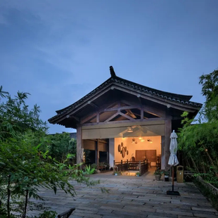 【景区内酒店】东方盐湖城山居客栈2天1晚+双早+盐湖城门票+五熟府双人火锅