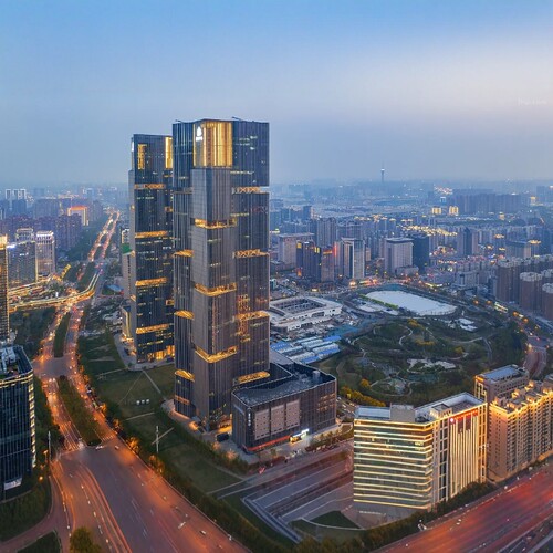 【享】郑州高铁东站亚朵酒店几木大床房 【免】酒店自助早餐 【游】郑州市动物园门票1张