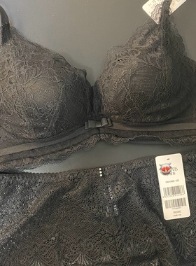 伊80A超强聚拢上薄下厚无钢圈蕾丝调整型10811000