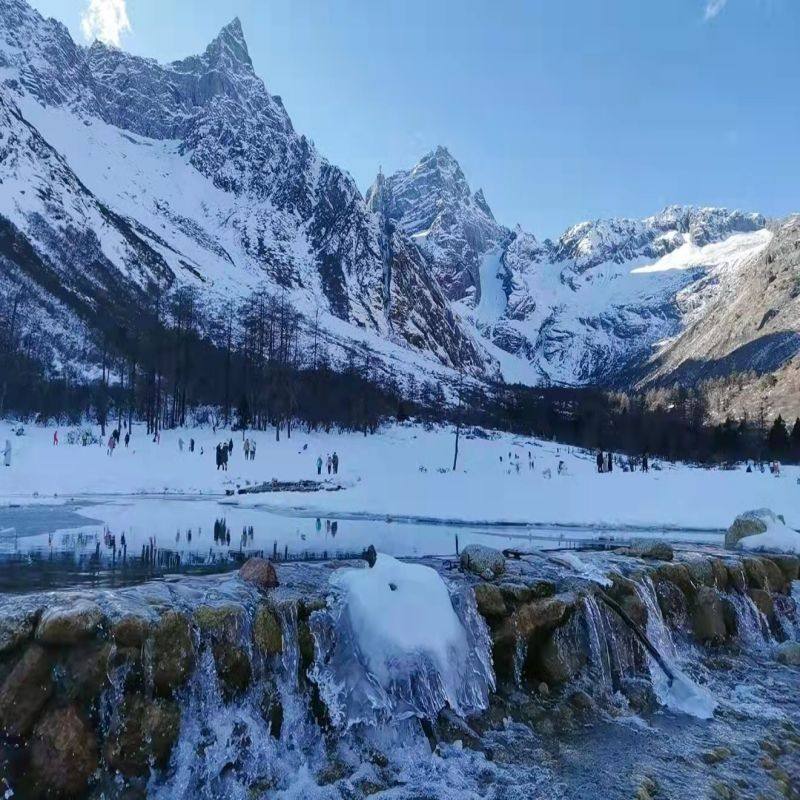 成都到毕棚沟四姑娘山2天纯玩沿途巴朗山舒适旅游0购物0自费