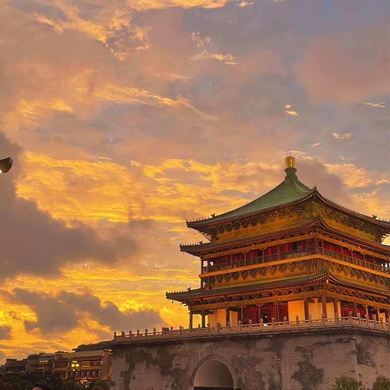 飞猪旅行西安自由行5天4晚机票酒店兵马俑钟楼华山旅游【含机票】
