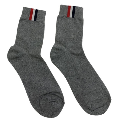 新款英伦风棉质竖条男袜