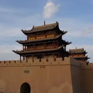 【纯玩小团·上门接】大地之子+嘉峪关关城+七彩丹霞一日游
