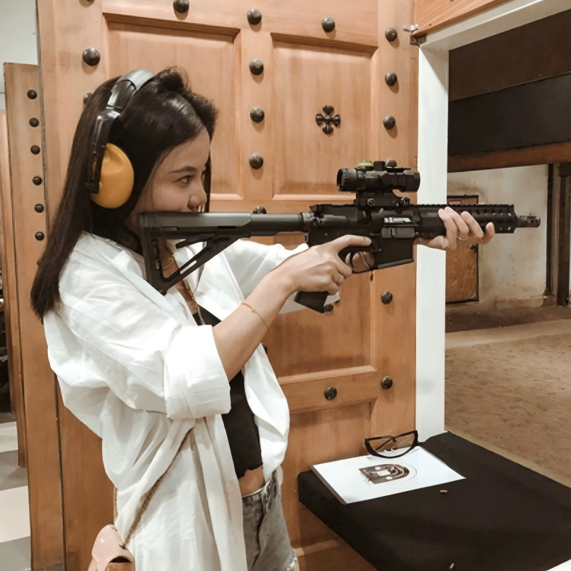 清迈700年射击俱乐部真枪实弹射击泰国射击体验