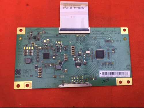 无排线长虹LED32690逻辑板HV320WXC-100-C-PCB-X0.1 47-602093