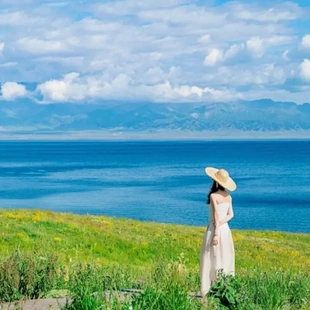 新疆旅游赛里木湖夏塔景区自驾那拉提8天7晚私家团吐尔根杏花沟