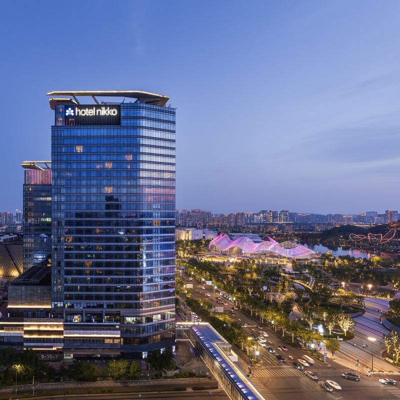 【需二次确认】下单前请务必先提供日期咨询客服查房，有房再付款 【住】高级大床房 2 晚 【享】寒山寺门票+天平山游览 有效期到2026年2月17日离店，热门日期预约需补差价