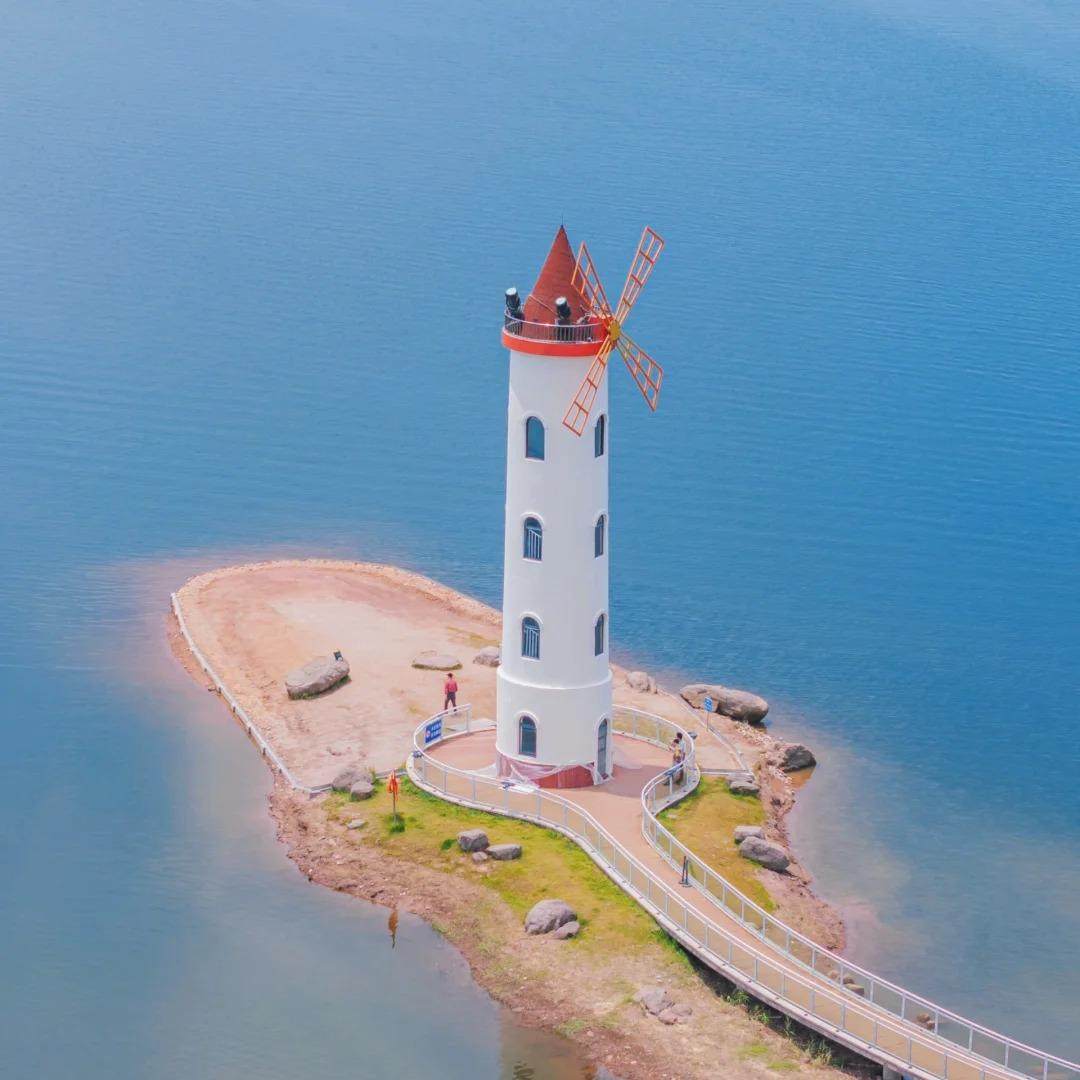 淳安千岛湖中心湖区门票+游船票+岛上自助餐+导游陪同讲解服务