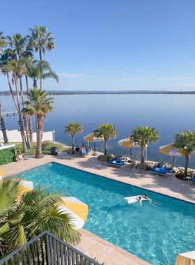 【特惠连住套餐】悉尼双湾洲际酒店经典房预定住5付4含双早