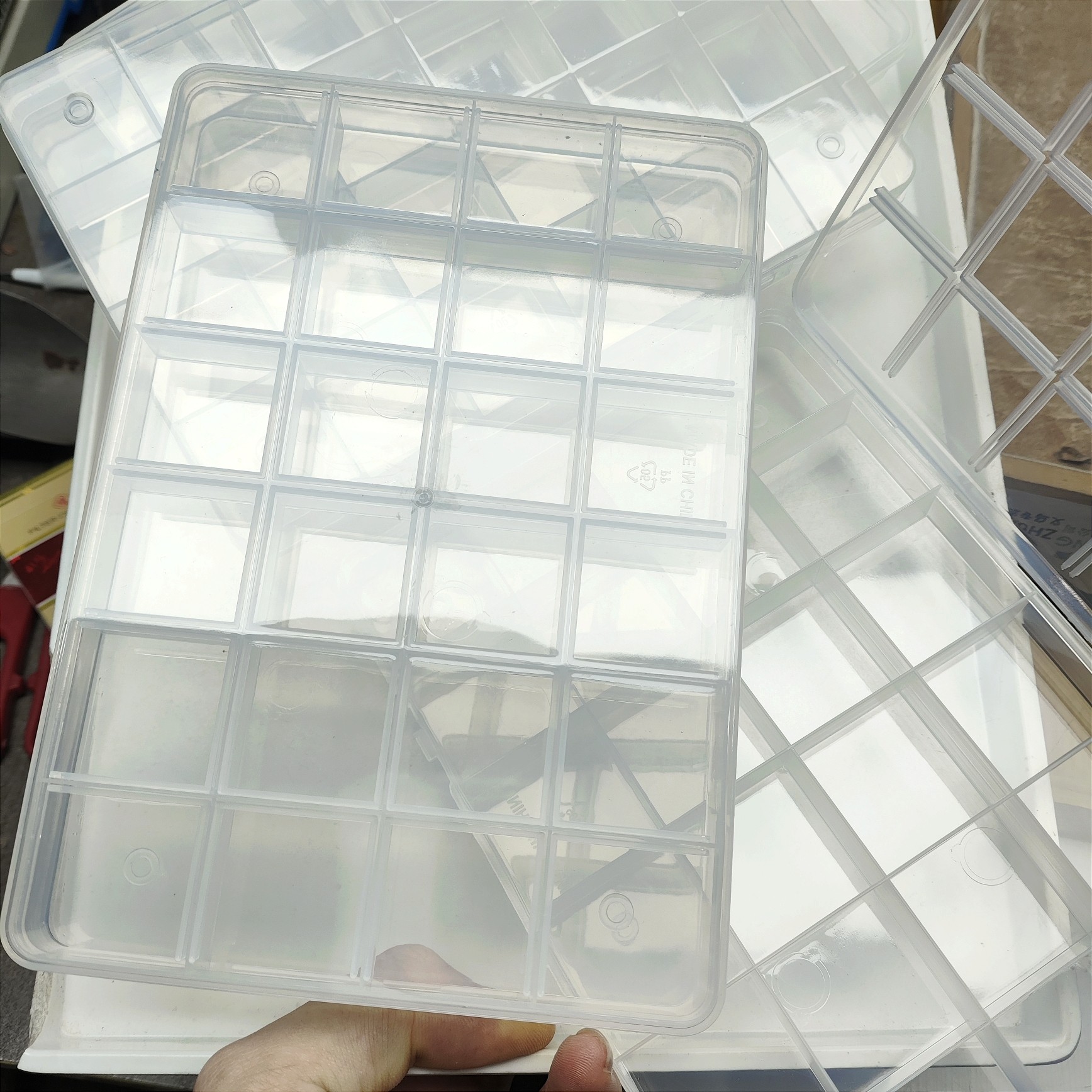 13x19厘米 24格收纳盒4个