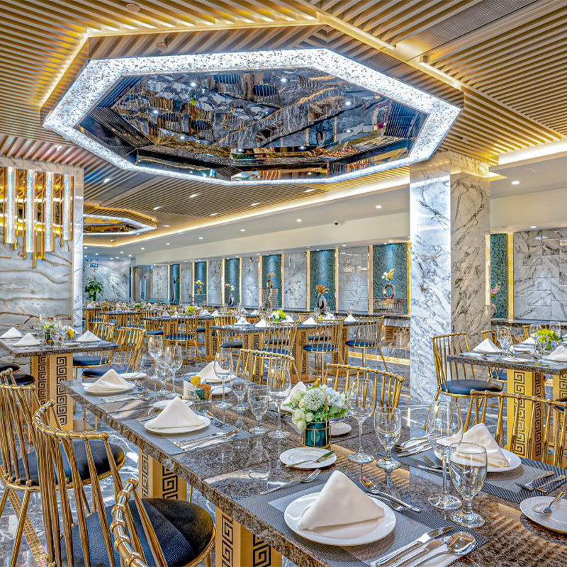 澳门金龙酒店柏斯餐厅自助午餐/晚餐