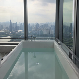 【特惠连住套餐】深圳前海华侨城瑞吉酒店尊优湾景房预定住3付2