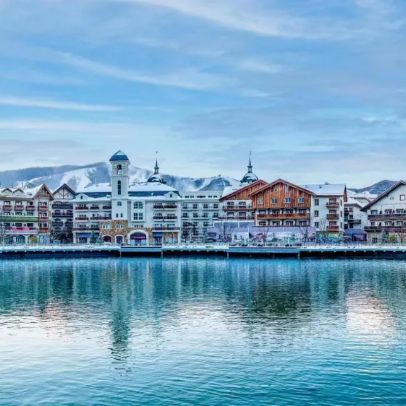 【2住2滑|滑进滑出】张家口富龙风铃乐谷焕活酒店2晚+2日富龙滑