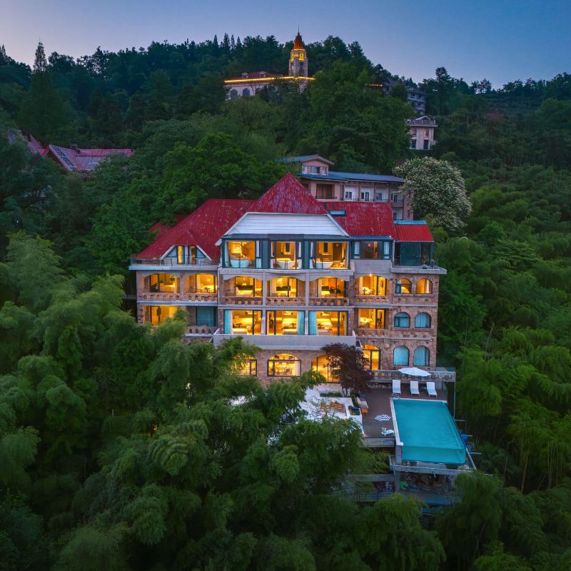 云坡1923民宿(莫干山风景区店)+双早+双人莫干山门票
