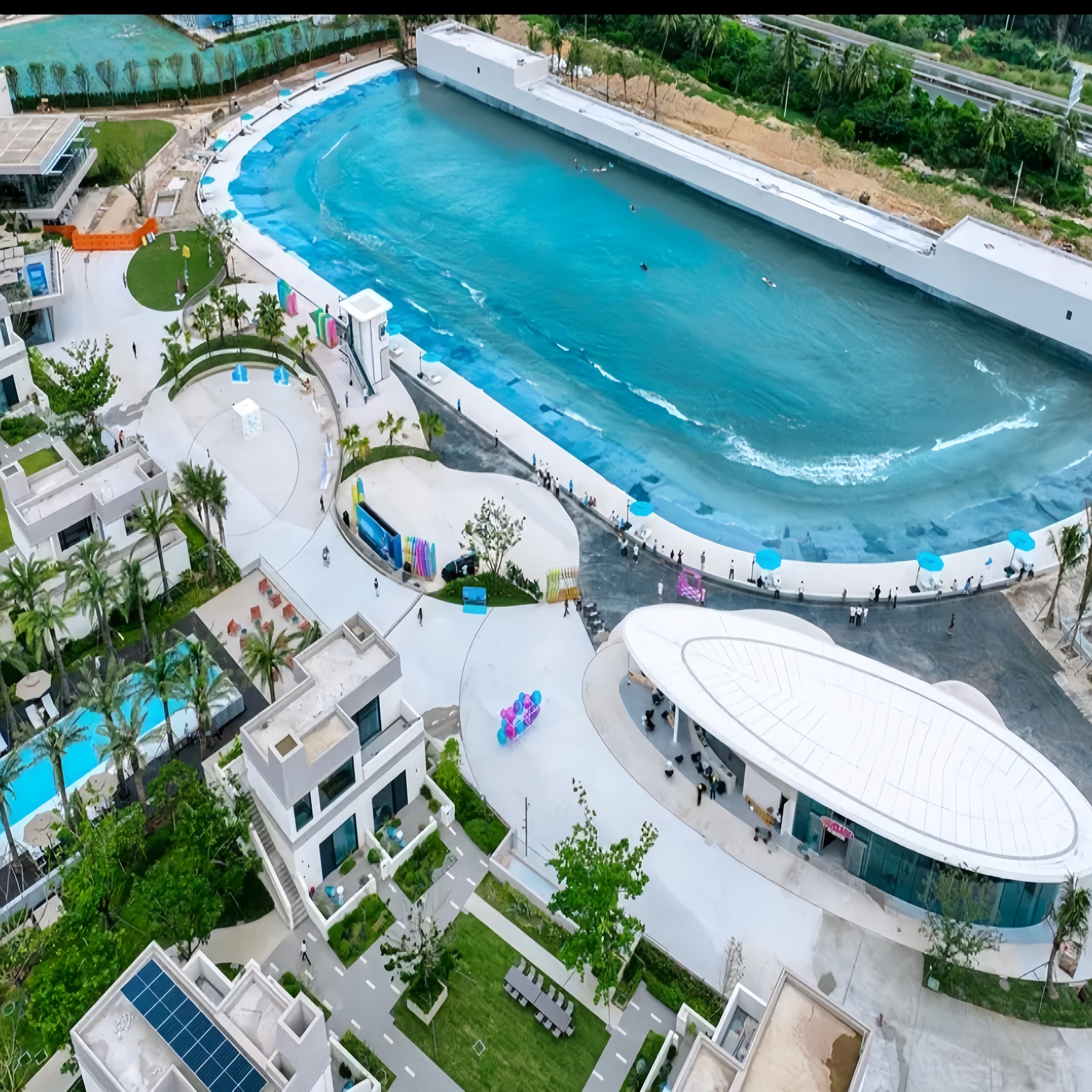 [中旅逐浪度假区冲浪乐园-初级浪体验套餐1.5小时（门票+冲浪板+教练）]万宁冲浪