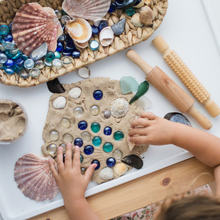 幼儿园益智区瑞吉欧开放性材料区域材料自然科学区感官材料中大班