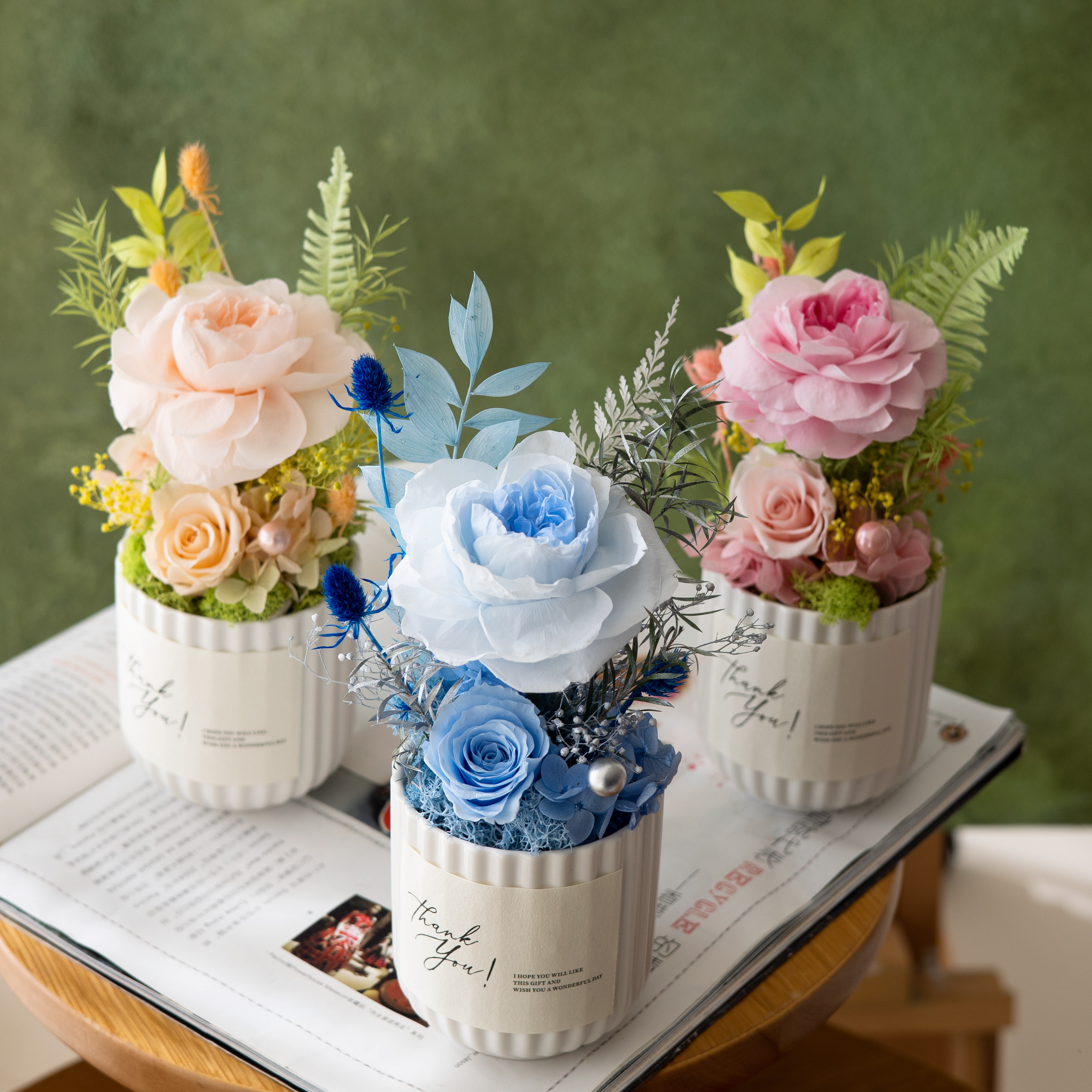 永生花盆栽真花玫瑰康乃馨摆件高级小花束礼盒女神情人节生日礼物