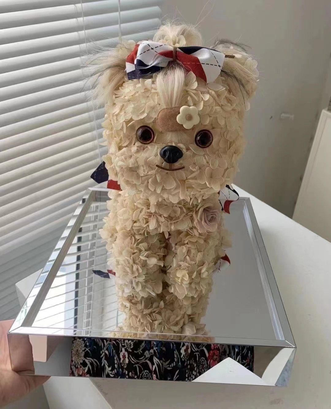 泰迪犬马尔济斯犬永生绣球花小狗狗摆件礼盒圣诞生日礼物送女朋友
