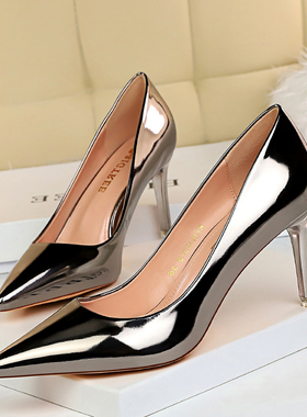 大码女鞋子41一43高跟鞋女春秋细跟气质名媛尖头浅口单鞋中跟瓢鞋