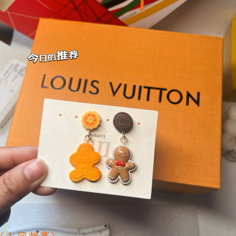 原创趣味搞怪烘焙面包耳环卡通少女甜美姜饼人饼干耳钉耳夹蚊香