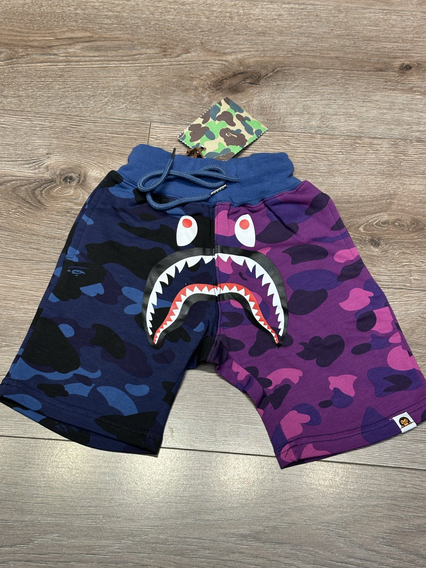 儿童日系卡通小熊短裤夏季男童女童满印迷彩ab版五分裤宝宝潮服