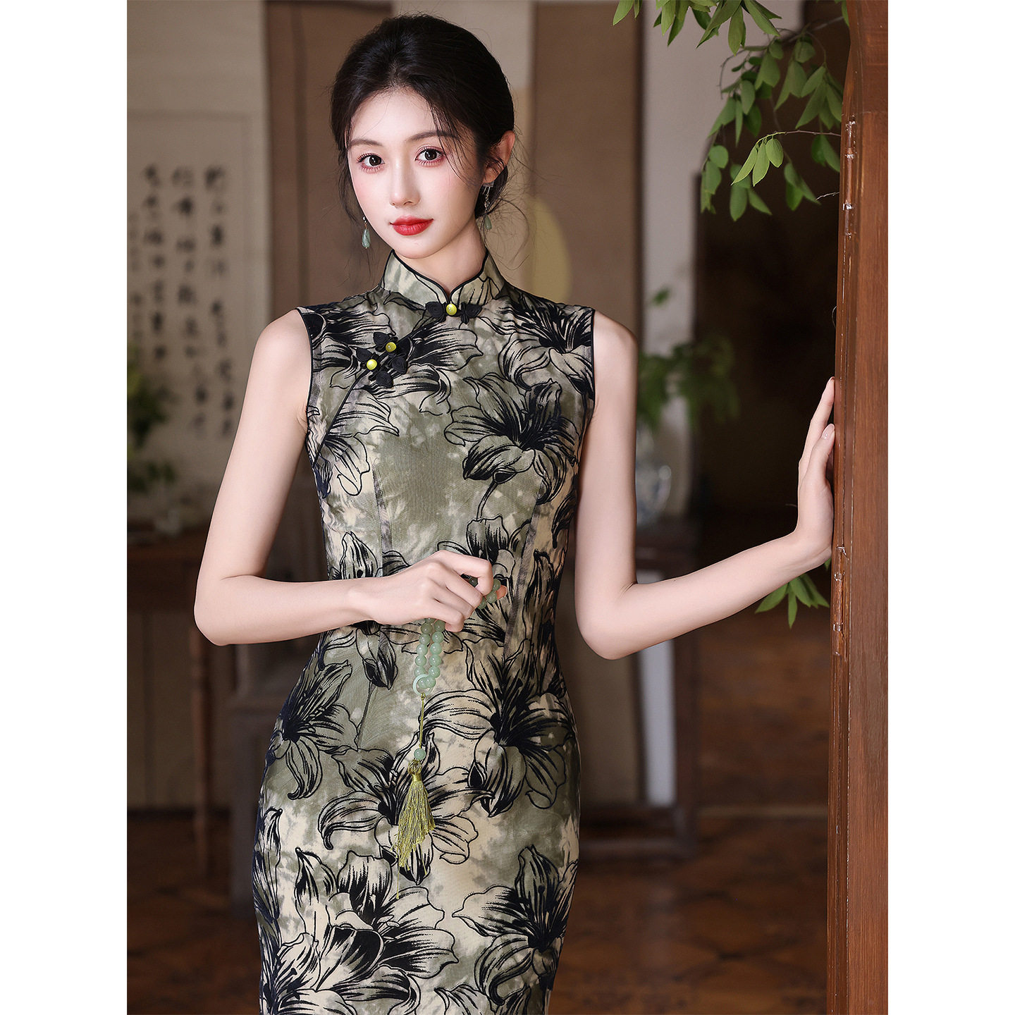 L绿色新中式无袖长款港风旗袍女复古修身显瘦日常穿送考旗袍上班