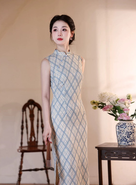 绝美蓝色新中式国风年轻款旗袍印花2026夏季日常少女感连衣裙