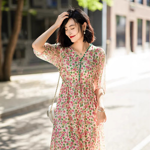 高端桑蚕丝碎花真丝印花桃花v领气质减龄系带修身连衣裙轻薄夏季