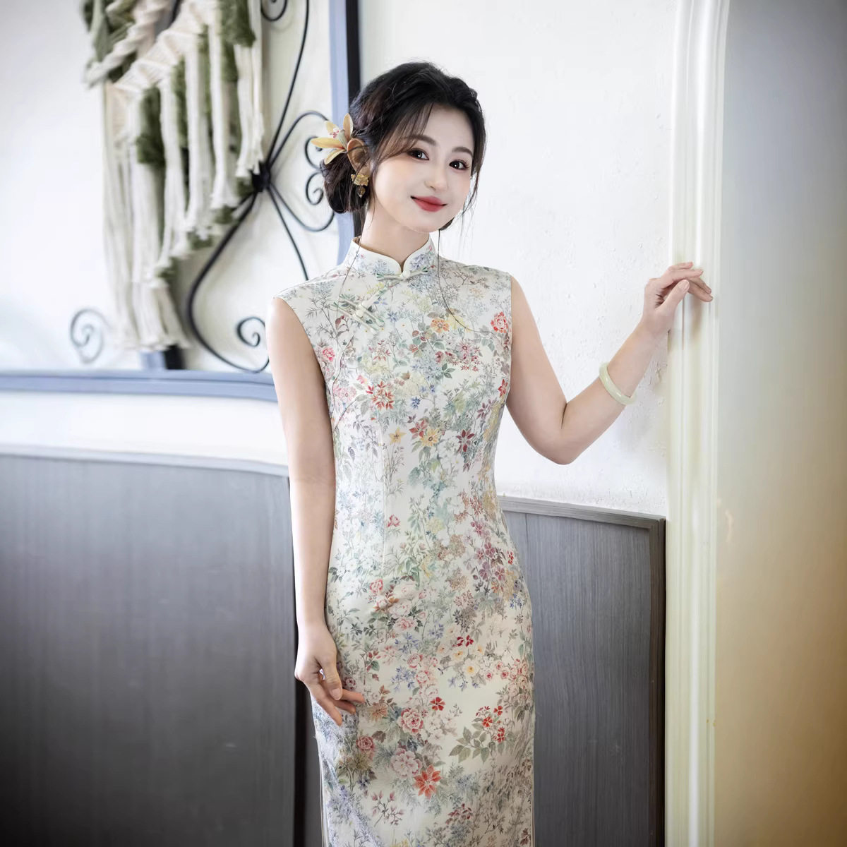 M浅杏色无袖碎花改良旗袍民国风清新雅致修身显瘦连衣长裙日常