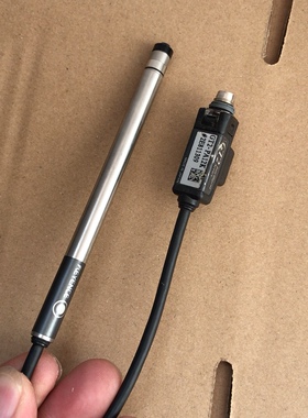 GT2-PA12K基恩士 位移传感器，成色如图，