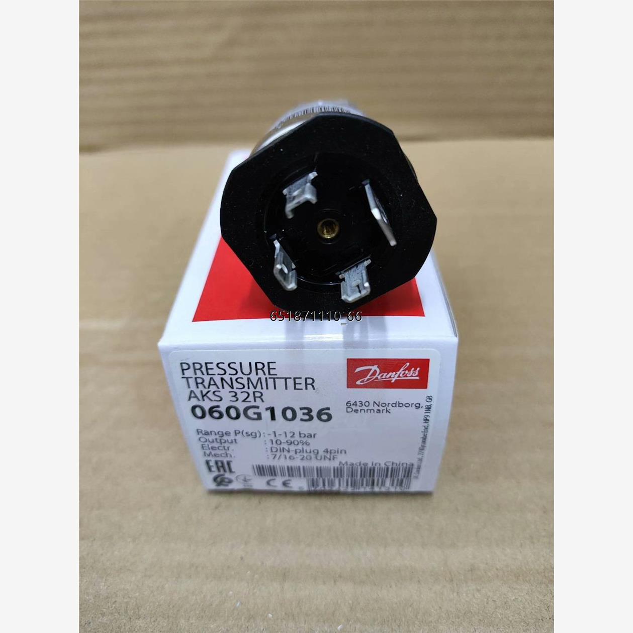 丹佛斯压力传感器AKS32R，全新正品原装060G1036