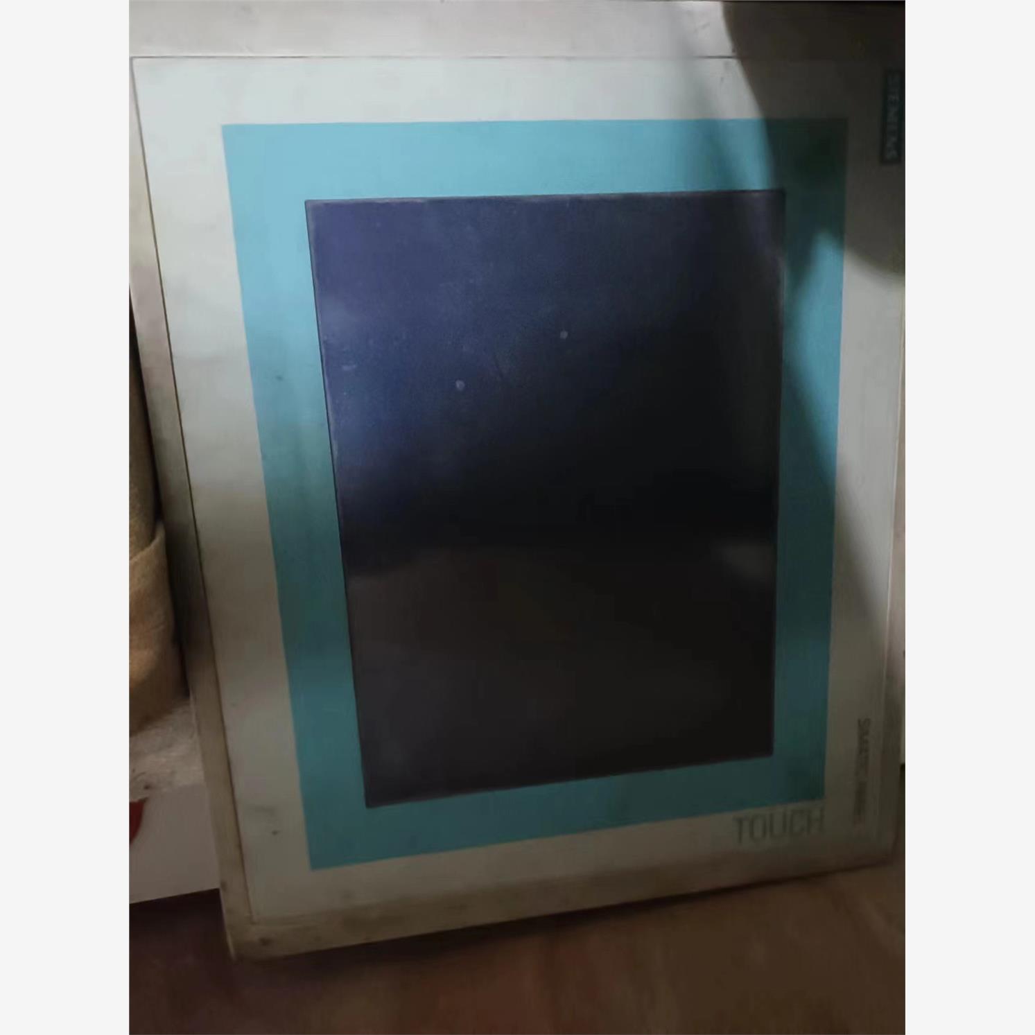 西门子触摸屏6AV6545-0CC10-0AXO 功能完好，