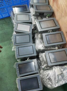 4.3寸显控触摸屏，型号：SK-043UE，库存30台，成色