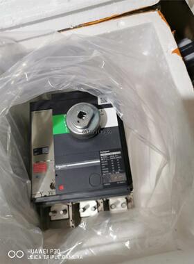 施耐德塑壳断路器NS1600N 3P Mic2.0十延伸旋转