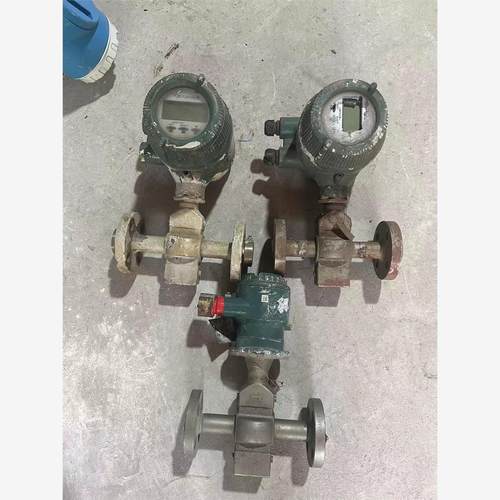 横河电磁流量计AXF015G，功能完好，签收前请先验货，签收