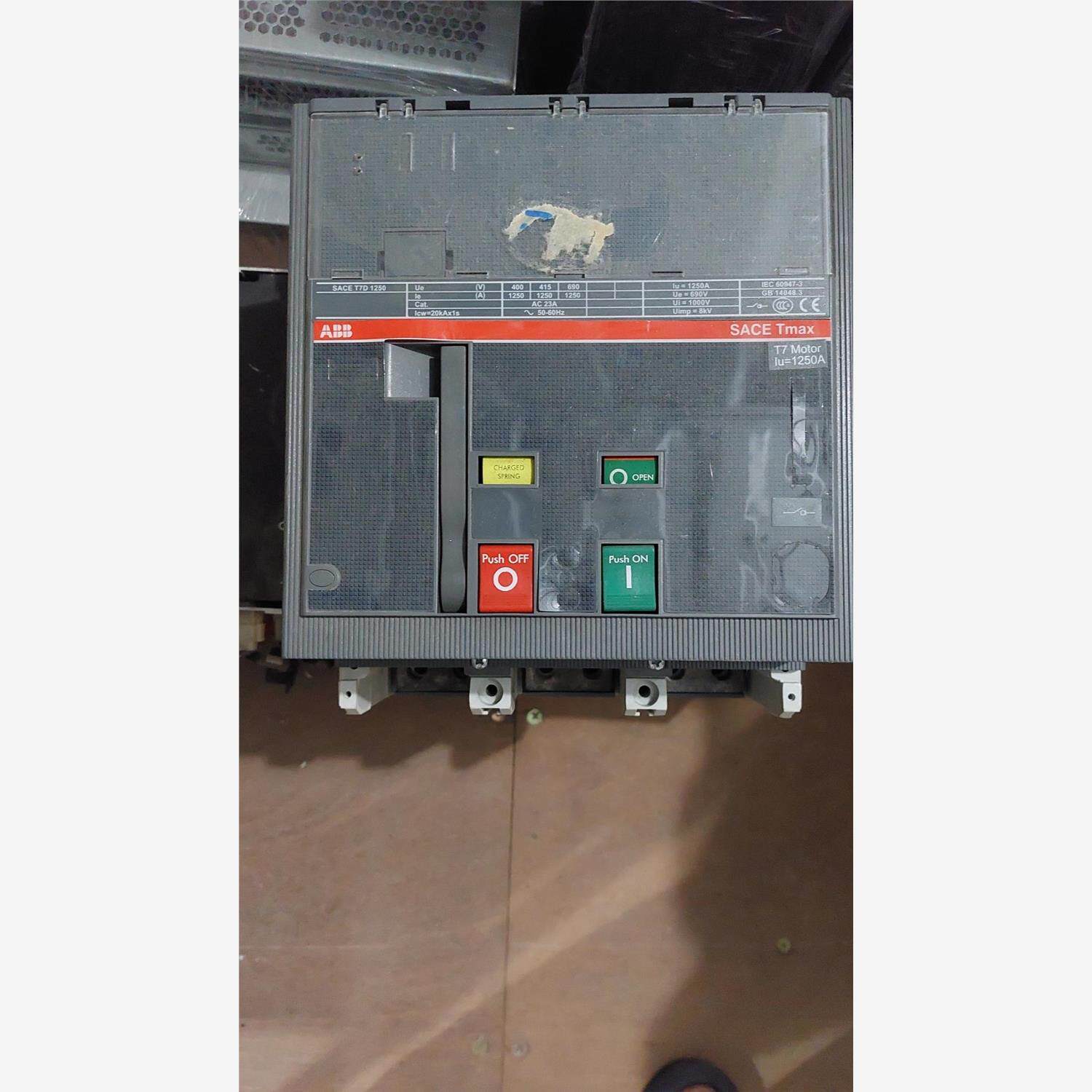 ABB T7D1250二手成色如图!!!