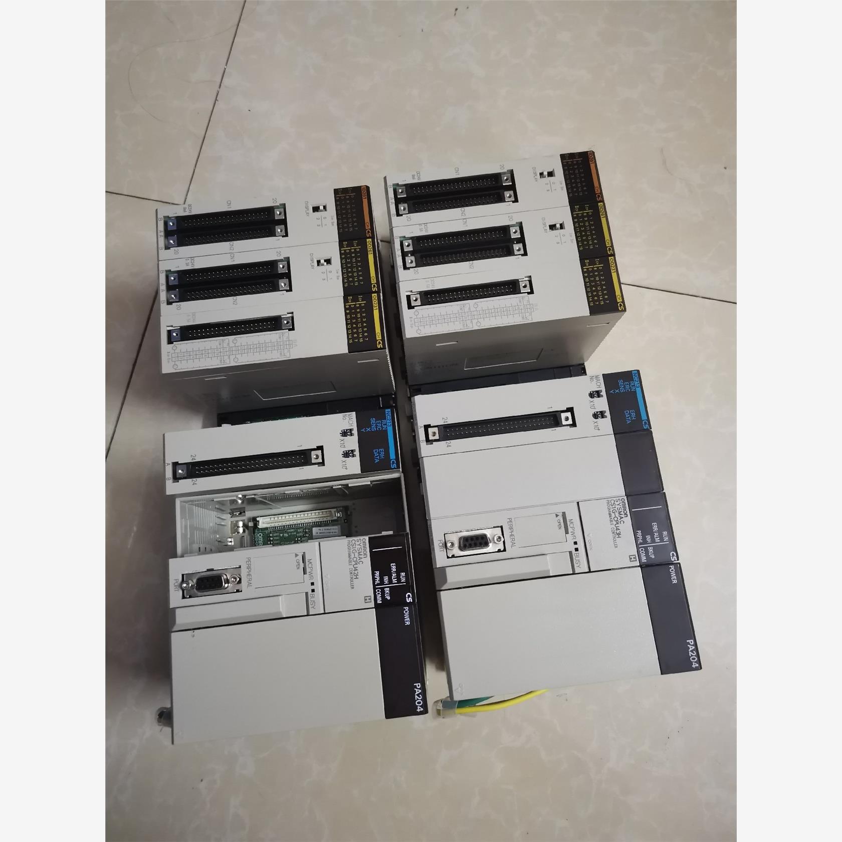 CS1G-CPU43H/C200HW-PA204/CS1W-