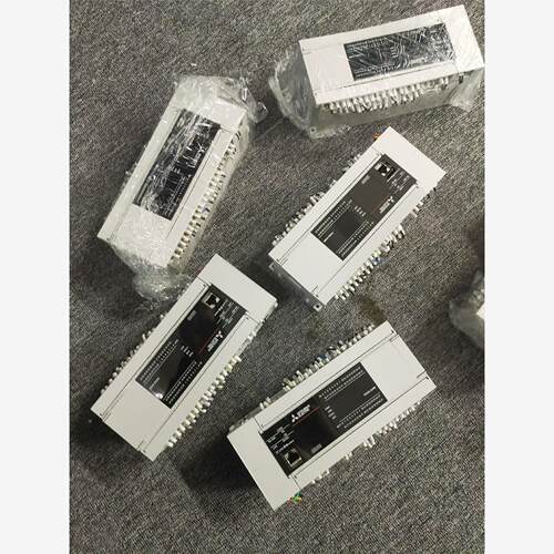 三菱5U-PLC，型号FX64MT/